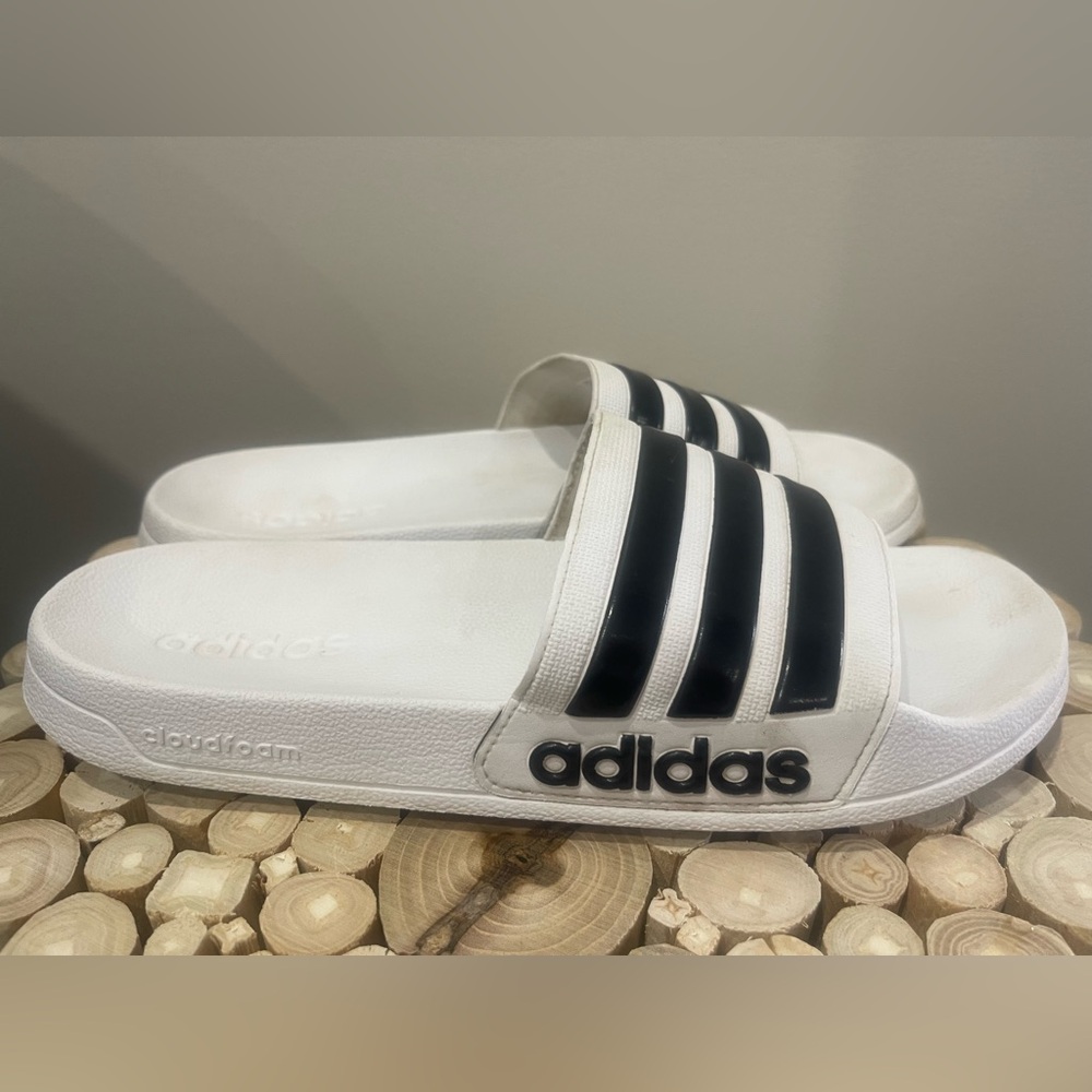 Adidas Adilette White Slides with Black Stripes, Men’s Size 10 Great Condition - Picture 3 of 4